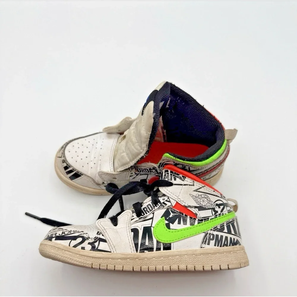 kids Nike Air Jordan 1 Mid‎ All Over Logo Size 10C White Green one with no laces